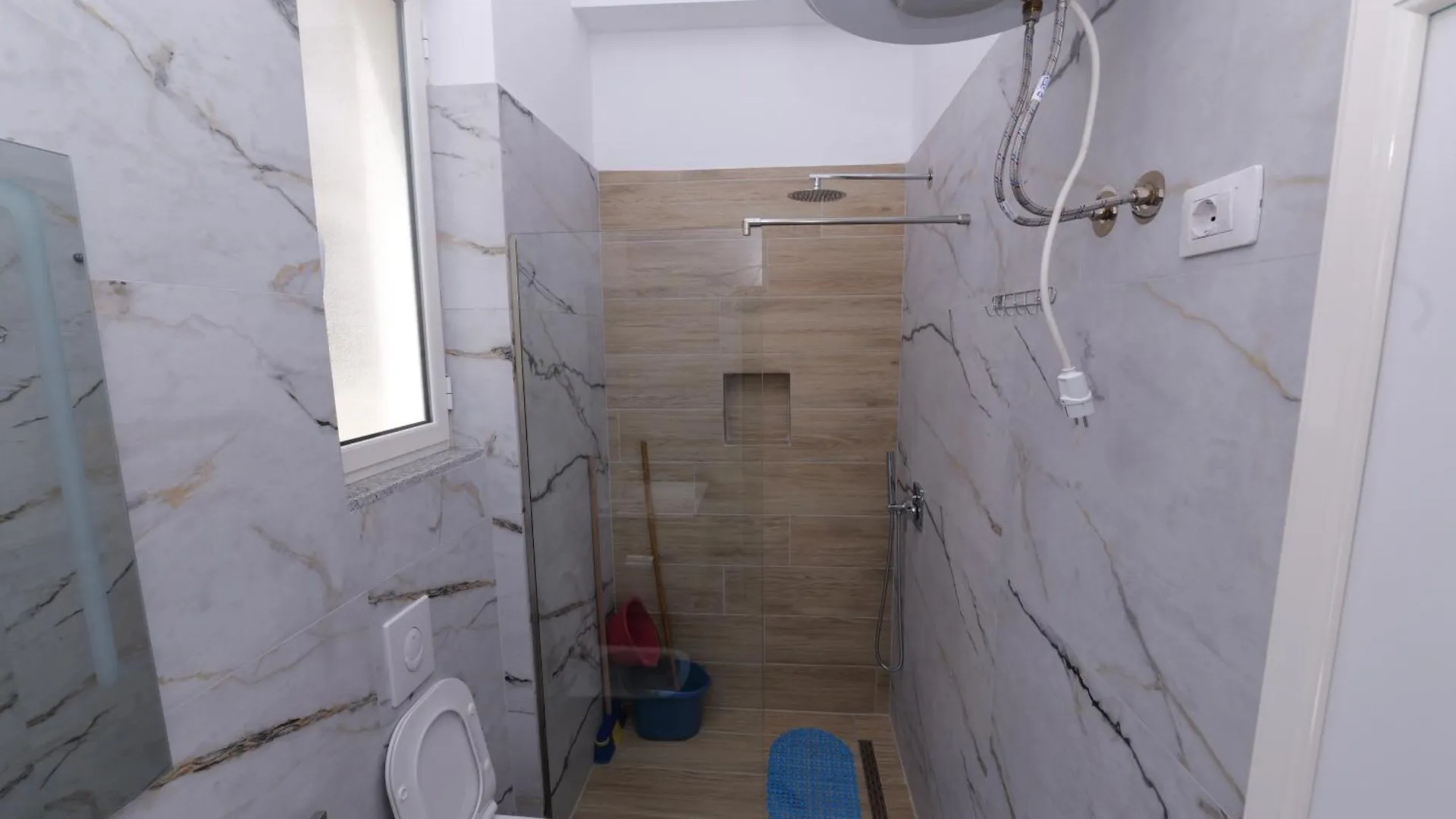 Elena'S Apartments In Golem Beach Albania